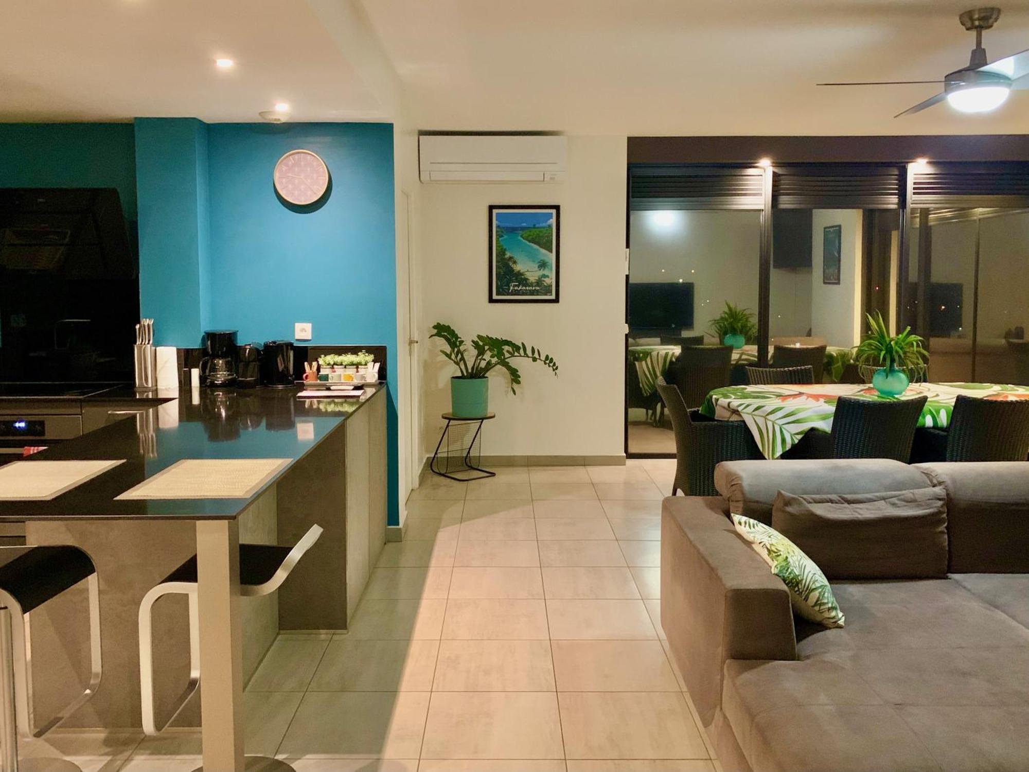 Апартаменты Kaili Ocean View Luxury 2Br Ac Throughout Fiber Wifi & Pool Папеэте Экстерьер фото